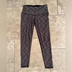 Victoria’s Secret Sport Leggings small VSX